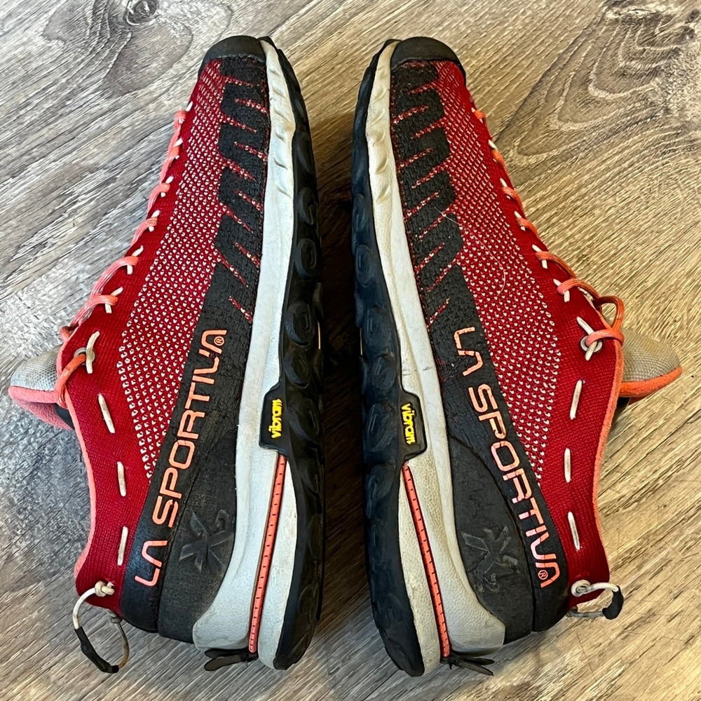 La‎ Sportiva TX2 Red Knit Vibram Approach Hiking Shoes Climbing Sneaker Wom Sz 6 - Picture 2 of 7